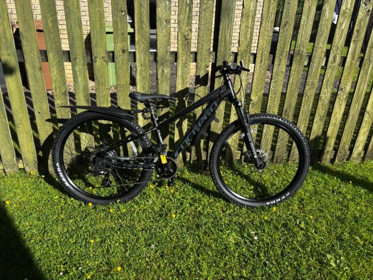 Carrera Vengeance mountain bike