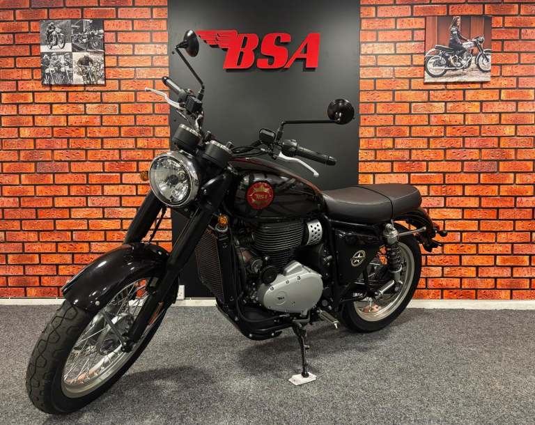 BSA Gold Star 650cc Classic Motorcycle Union Jack - Limited Edition 1/15