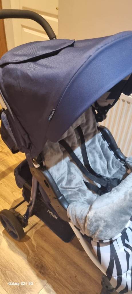 Stroller 