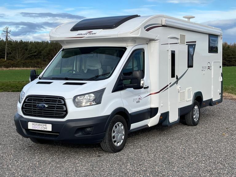Roller Team Zefiro 685 - 5 Berth, 5 Seat Belts