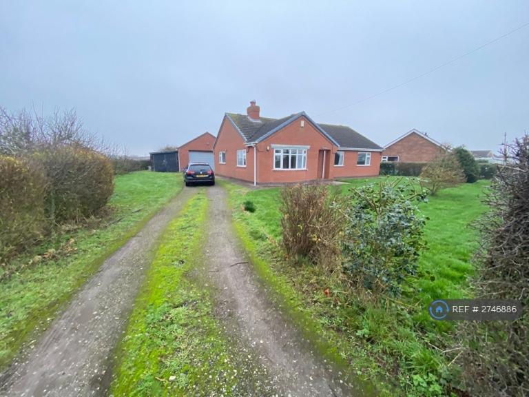 3 bedroom house in Gatrum Lane, Chapel St. Leonards, Skegness, PE24 (3 bed) (#2746886)