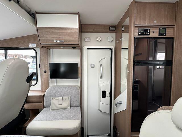 2019 Carado I-Series 2.3 I449 Emotion Motorhome