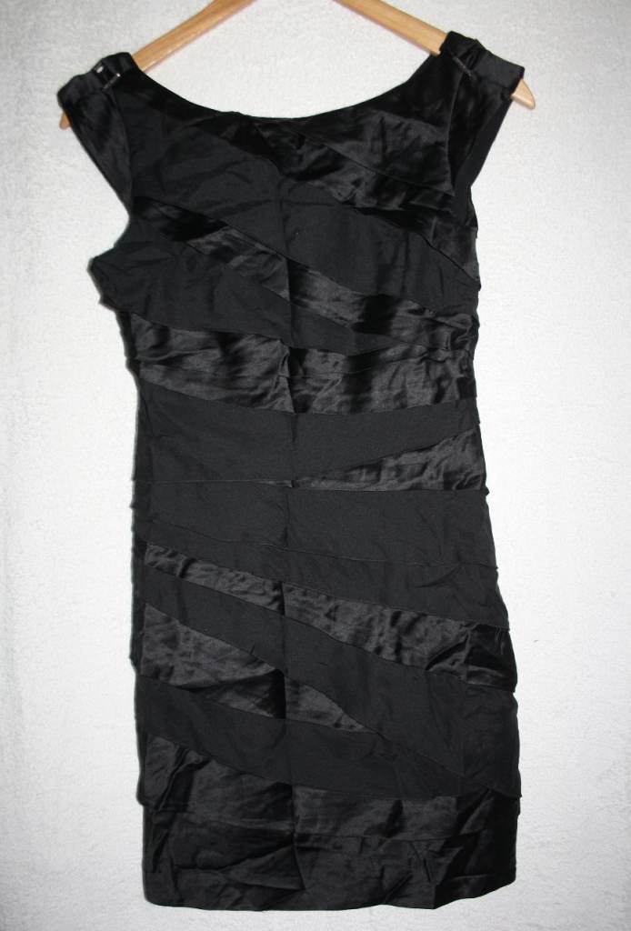 Karen Millen Black Bandage Dress – as good as new Condition