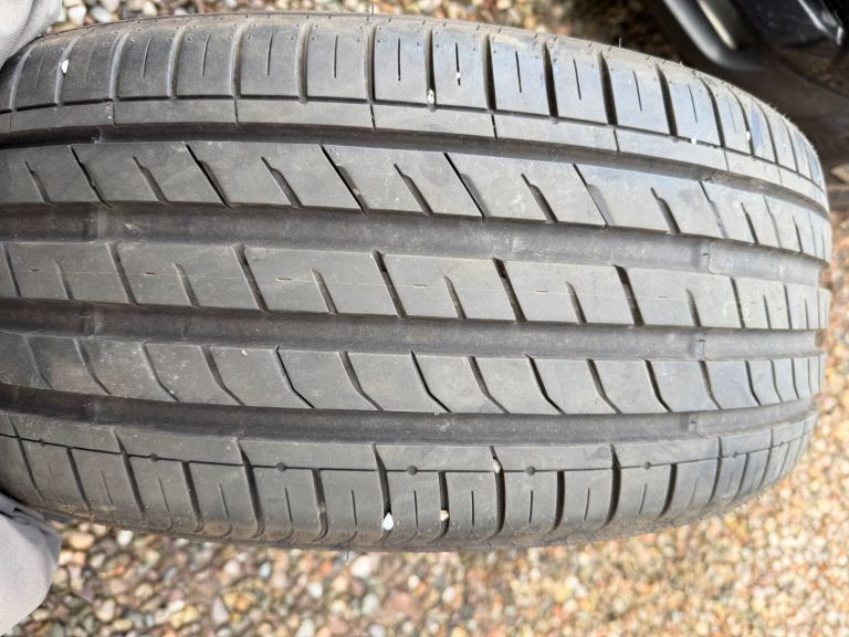 NFERA SU1 Car tyre 225/45ZR19/96W