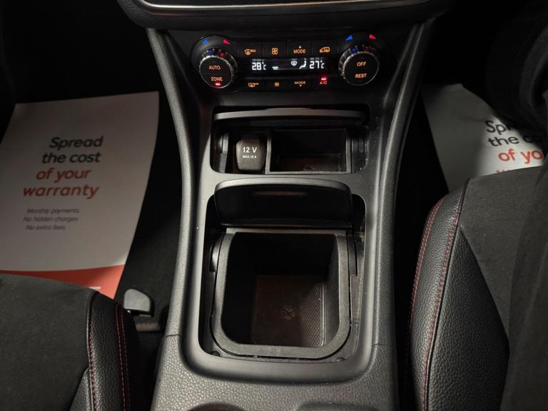 2014 Mercedes-Benz CLA 2.1 CLA220 CDI AMG Sport Coupe 7G-DCT Euro 6 (s/s) 4dr SALOON Diesel Autom...