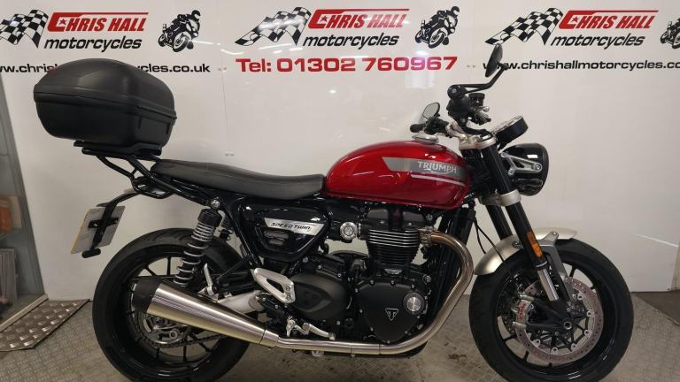 2022 Triumph Speed Twin 1200