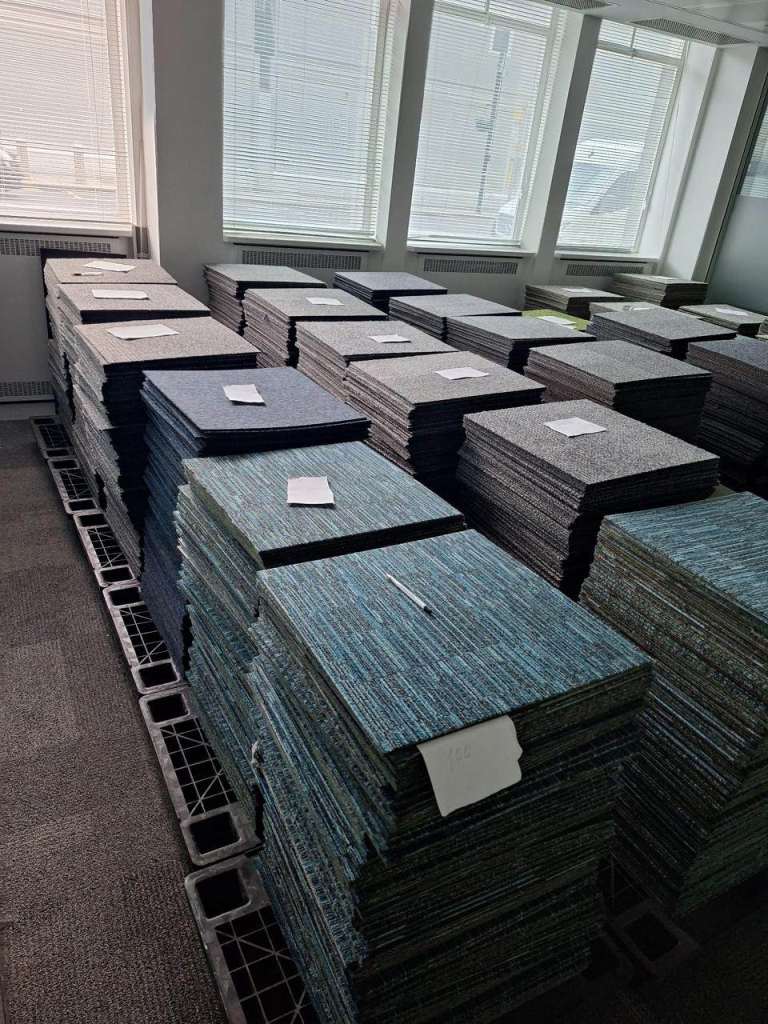 Grade A Used Carpet Tiles – Commercial Quality