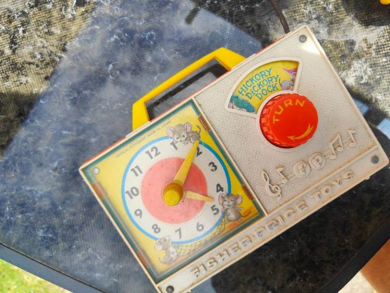 Vintage Fisher-Price Hickory Dickory Dock Toy Clock