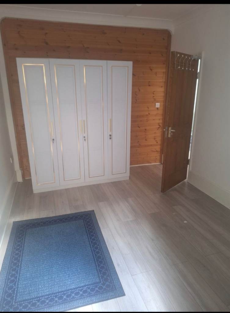 DOUBLE BEDROOM FOR RENT  WALTHAMSTOW PRIME AREA ALL BILLS INC 