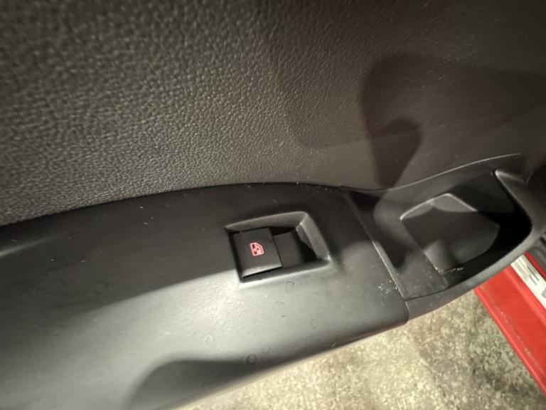 VAUXHALL MERIVA 1.4 i Tech Line 2014