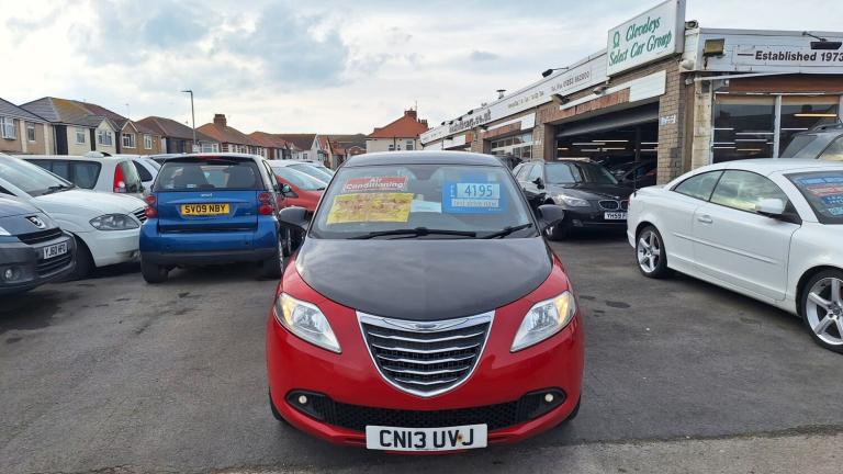 2013 Chrysler Ypsilon 1.2 Black and Red 5-Door From £3,395 + Retail Package HATCHBACK Petrol Manual
