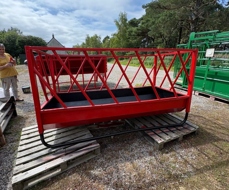 Rectangular Cattle Skid Feeder with Trough – Fully Refurbished