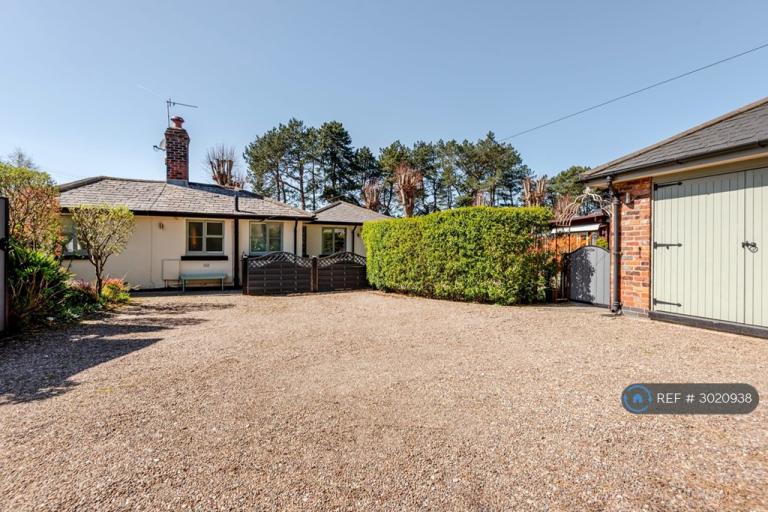 2 bedroom house in Northwich Road, Knutsford, WA16 (2 bed) (#3020938)