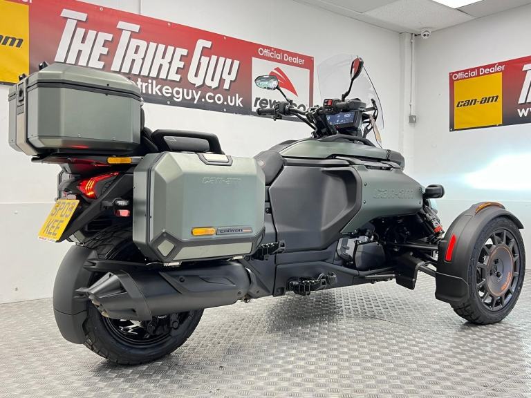 2025 Can-Am Canyon Redrock Semi Automatic Trike with 800 Miles 