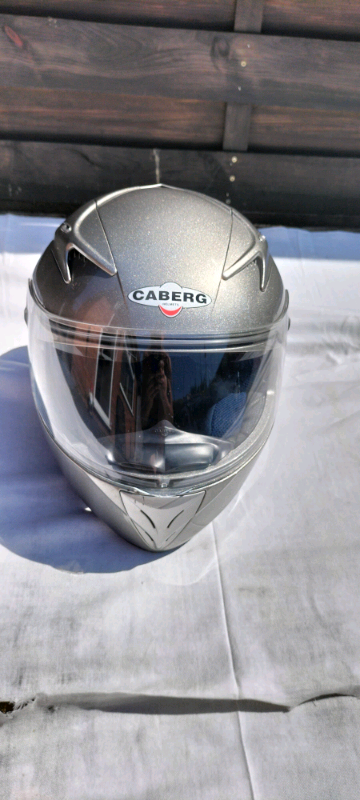 Motorcycle helmet,caberg,x/s 53-54, hardly used, excellent condition.