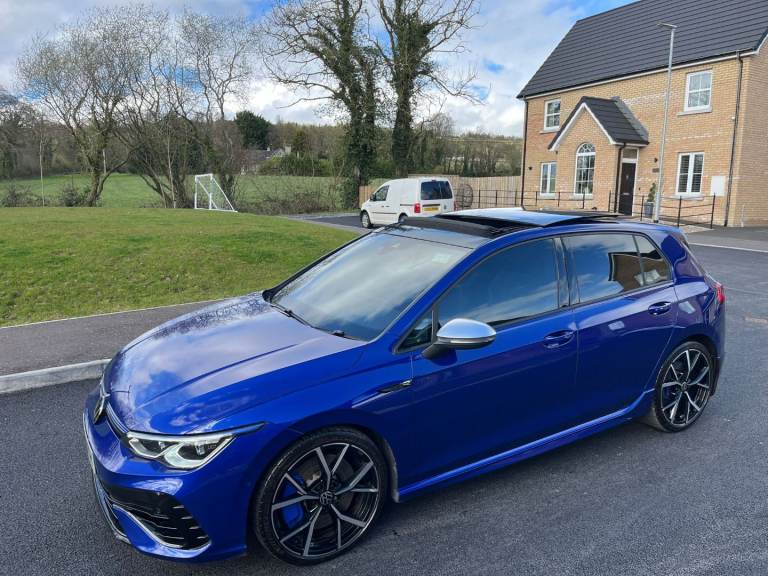 🔵absolutely stunning vw golf r mk8 dsg huge spec from factory pan roof Akrapovic exhaust etc  