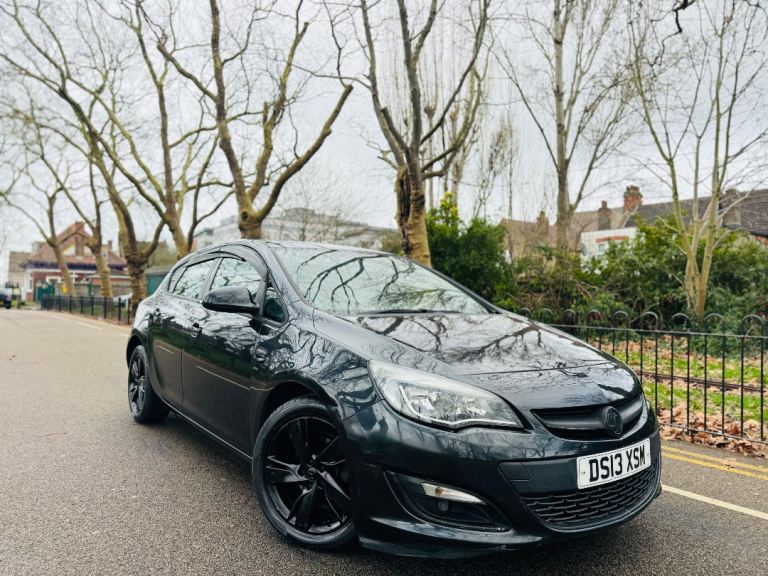 Vauxhall Astra 2013, Manual, Petrol, MUST SEE !!