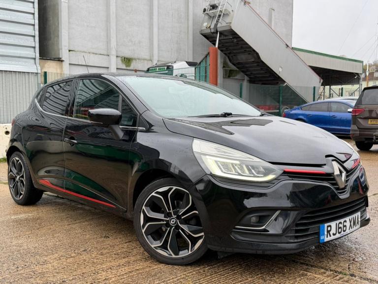 2016 Renault Clio 1.5 dCi 90 Dynamique S Nav 5dr HATCHBACK DIESEL Manual