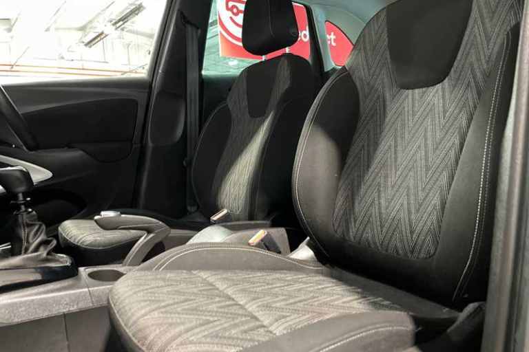 2020 Vauxhall Crossland X 1.2T [110] Griffin 5dr [6 Spd] [Start Stop] HATCHBACK PETROL Manual