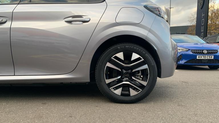 2024 Peugeot 208 50kWh E-Style Hatchback 5dr Electric Auto (7.4kW Charger) (136 ps) Hatchback Ele...