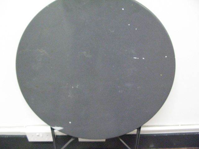 Folding Table . Round top . Made of metal