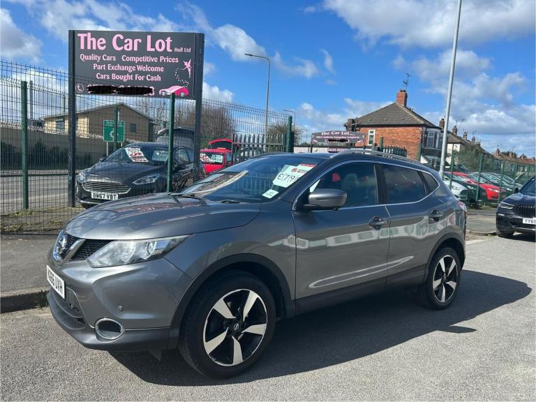 2017 Nissan Qashqai 1.5 dCi N-Vision 5dr HATCHBACK Diesel Manual