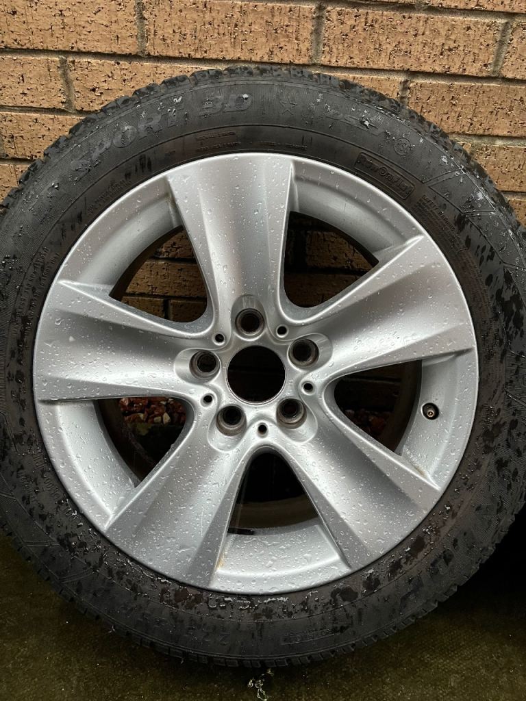 BMW 5 series 17 inch alloy wheel 