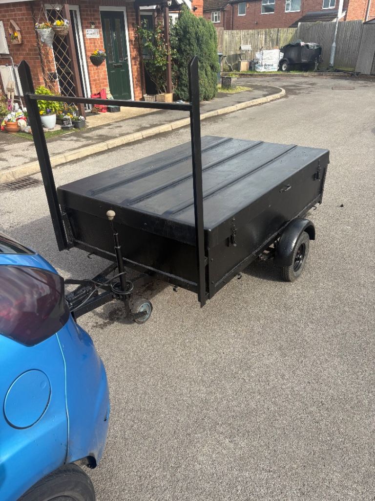 Camping trailer 4X6ft
