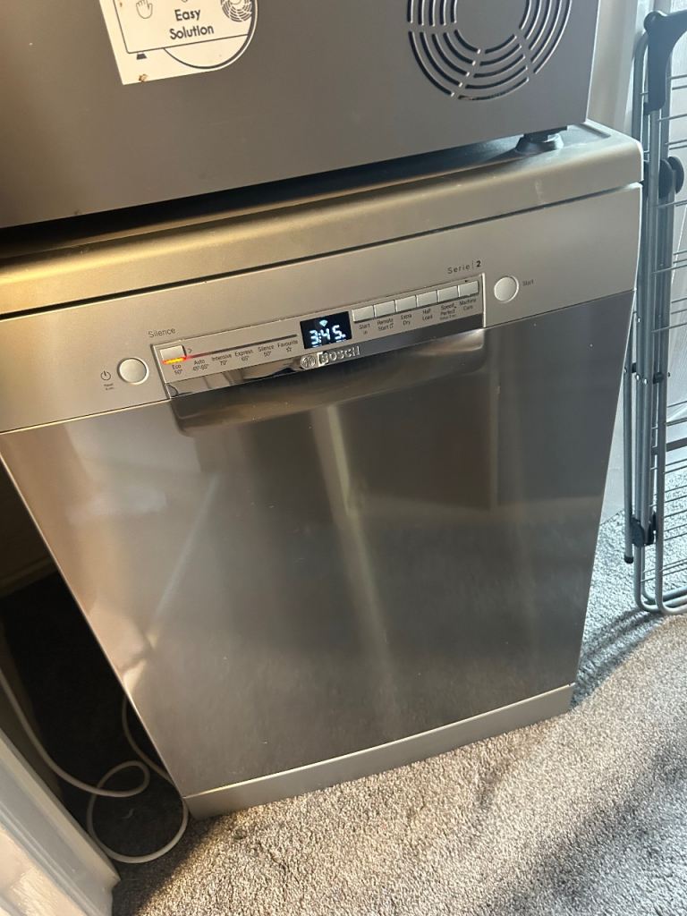 Bosch Full-size Dishwasher