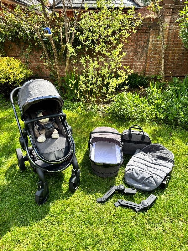 iCandy Peach stroller & carrycot bundle - Phantom/dark grey check