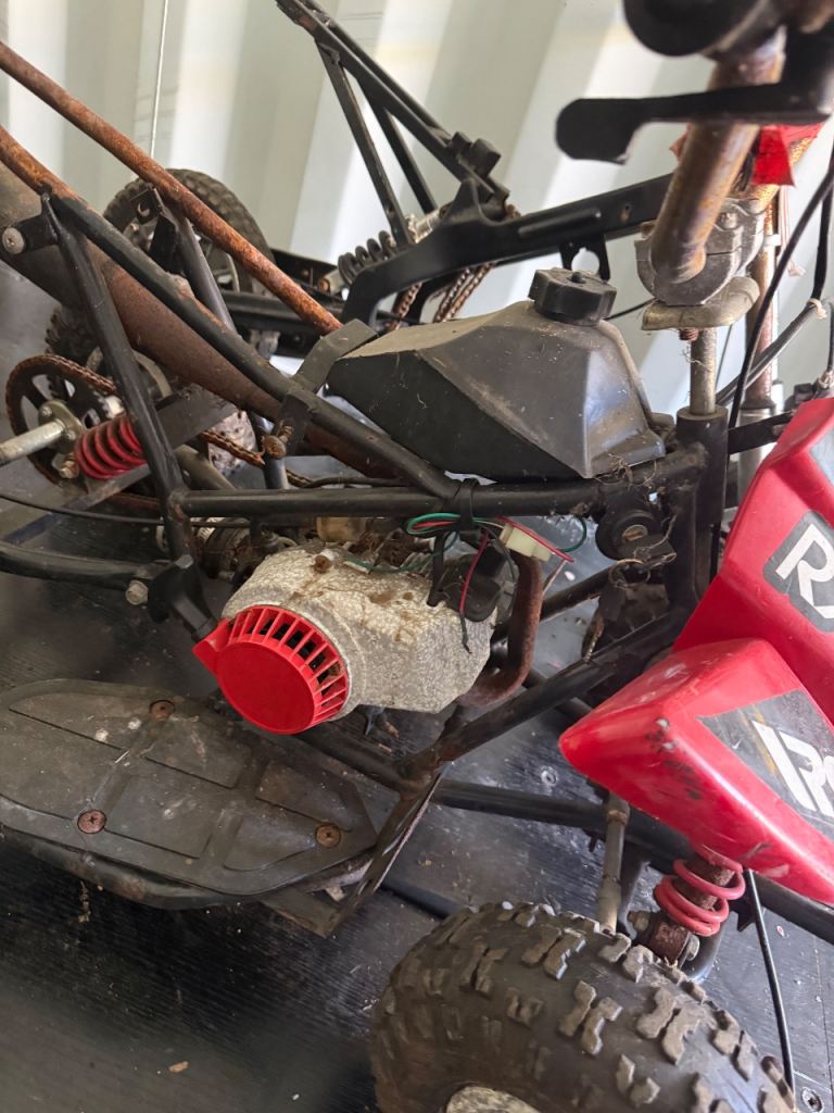 Mini quad and mini dirt bike for spares 