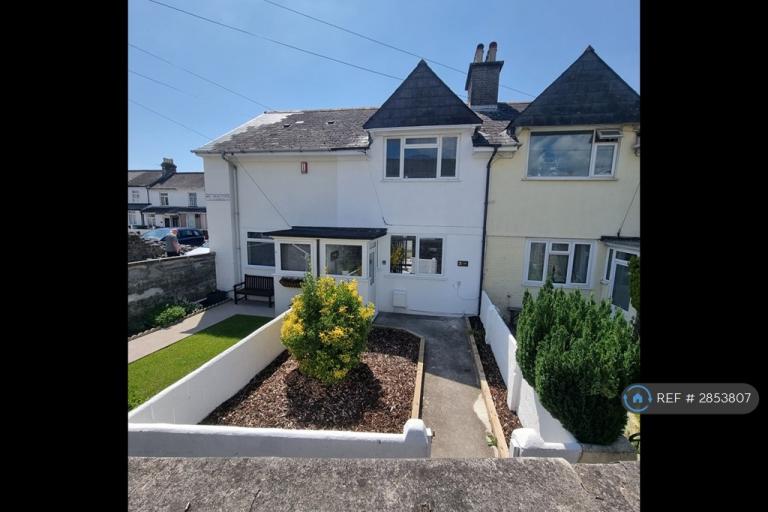 3 bedroom house in Fareham Cottages, Plymouth, PL4 (3 bed) (#2853807)