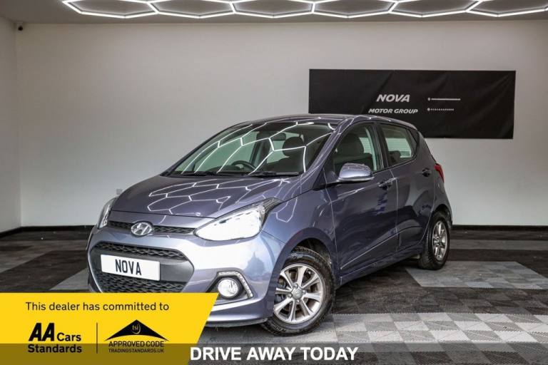 2016 Hyundai i10 1.2 Premium Hatchback 5dr Petrol Manual Euro 5 (87 ps) Hatchback Petrol Manual