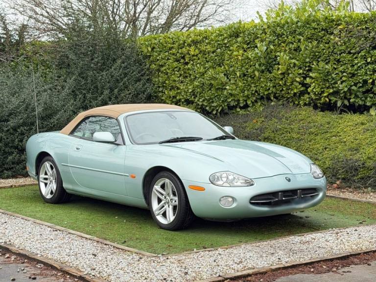 2003 Jaguar XK8 4.2 Convertible 2dr Petrol Automatic (279 g/km, 300 bhp) Convertible Petrol Autom...