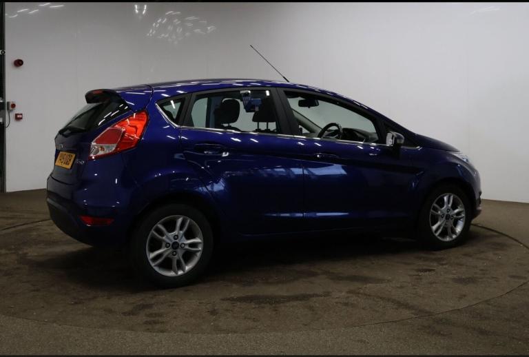 FORD FIESTA 1.0 T EcoBoost Zetec 2015