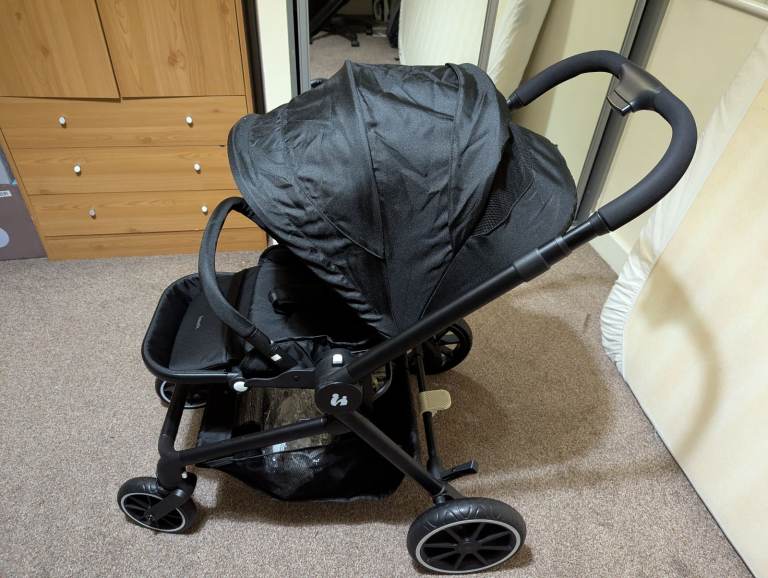 Hauck Pushchair (Bargain. 300£ in Argos)