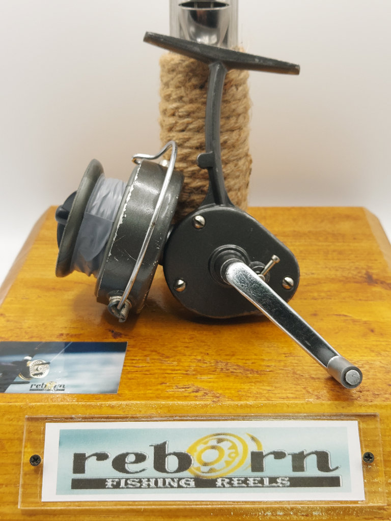 #201 Vintage Fishing Reel Woolworth - Open Face Spinning Fishing Reel 