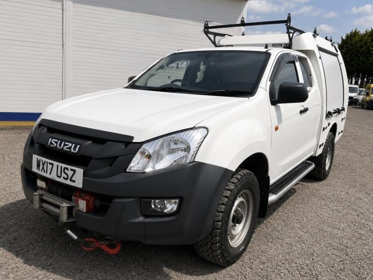 ISUZU D-MAX 2.5 TD UTILTIY SPEC EXTRA CAB White Manual Diesel 2017