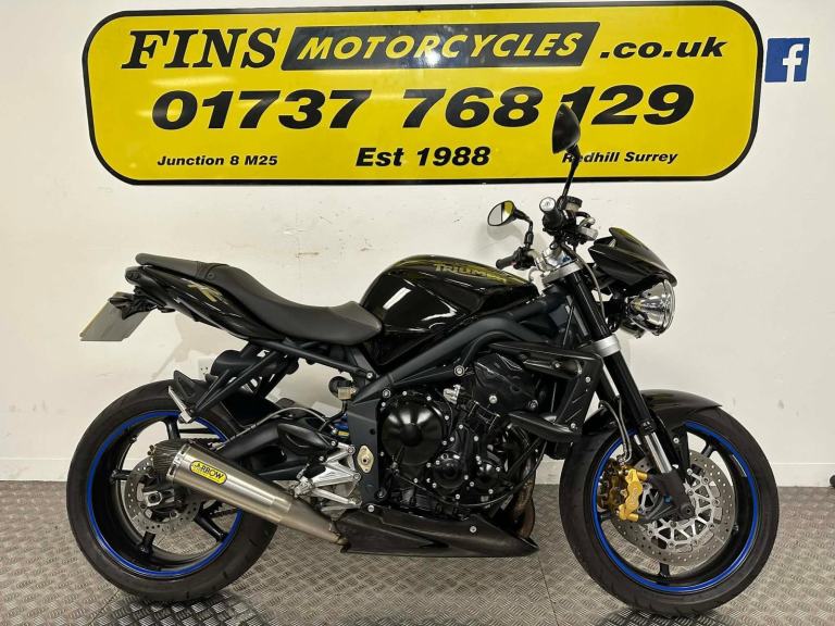 2010 TRIUMPH STREET TRIPLE R 675 