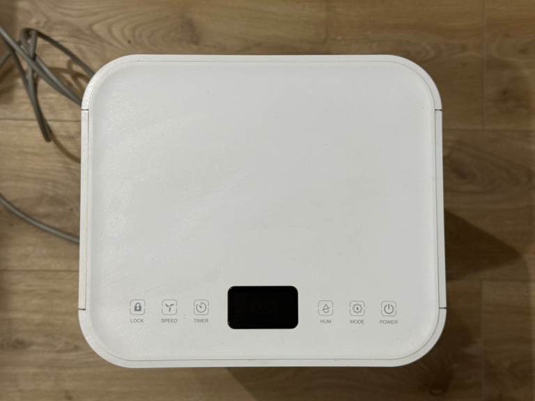 HOMCOM 12L/Day Portable Quiet Dehumidifier for Home, Electric Air De-Humidifier