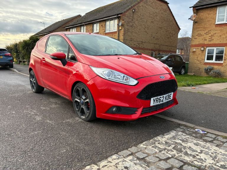 Ford fiesta ST Van, 2012, Manual, 1600 (cc)