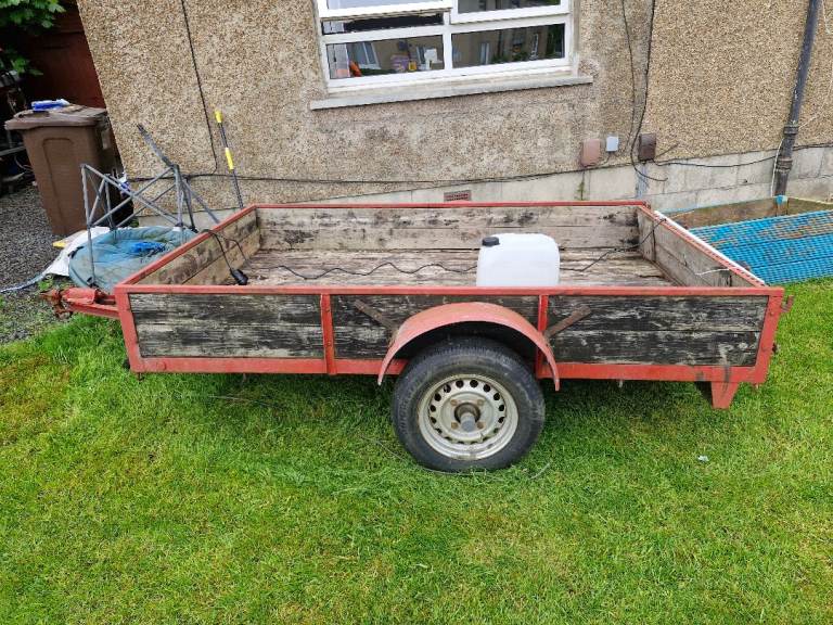 Car trailer