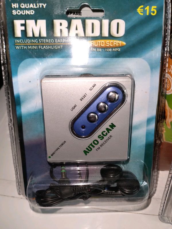 FM pocket radio 