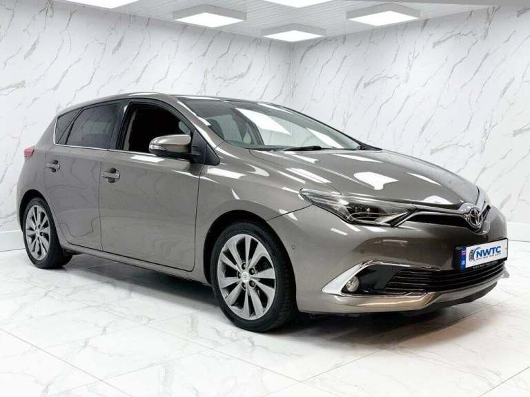 2017 Toyota Auris 1.2 VVT-i Excel Hatchback 5dr Petrol Manual Euro 6 (s/s) (Safety Sense) (11 Hat...