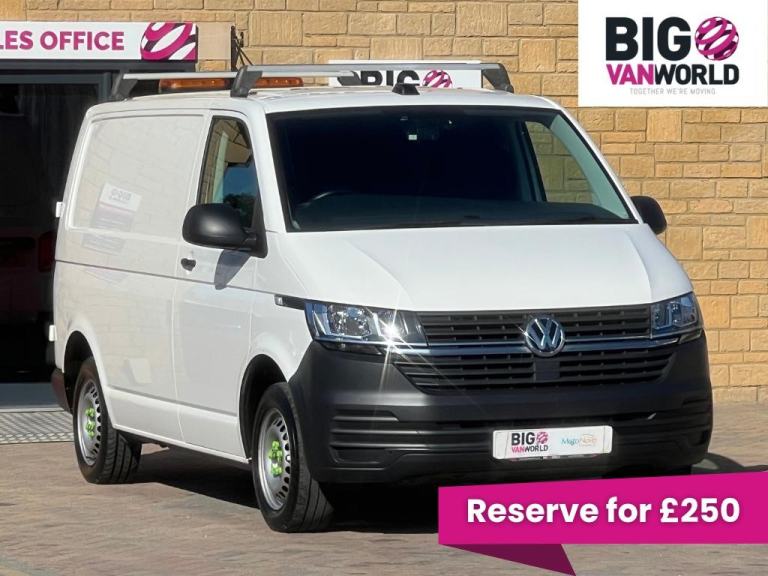 Volkswagen Transporter T32 TDI 150 STARTLINE SWB LOW ROOF