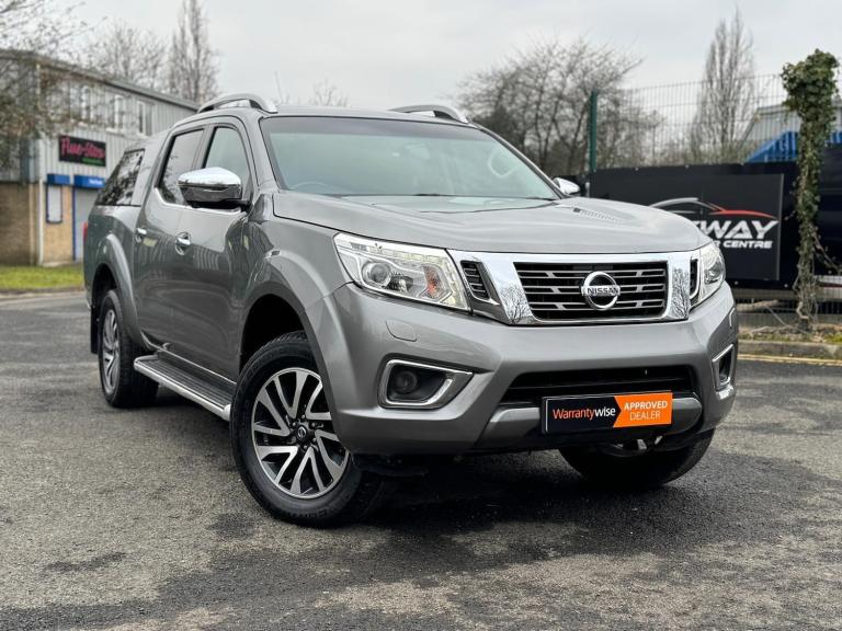 2017 Nissan Navara 2.3 dCi Tekna Auto 4WD Euro 6 4dr PICK UP Diesel Automatic