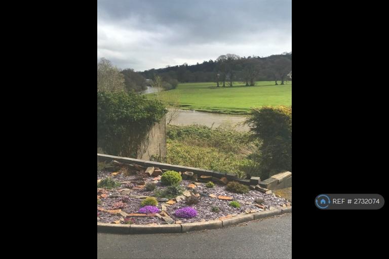 1 bedroom flat in Pentrecastell, Newcastle Emlyn, SA38 (1 bed) (#2732074)