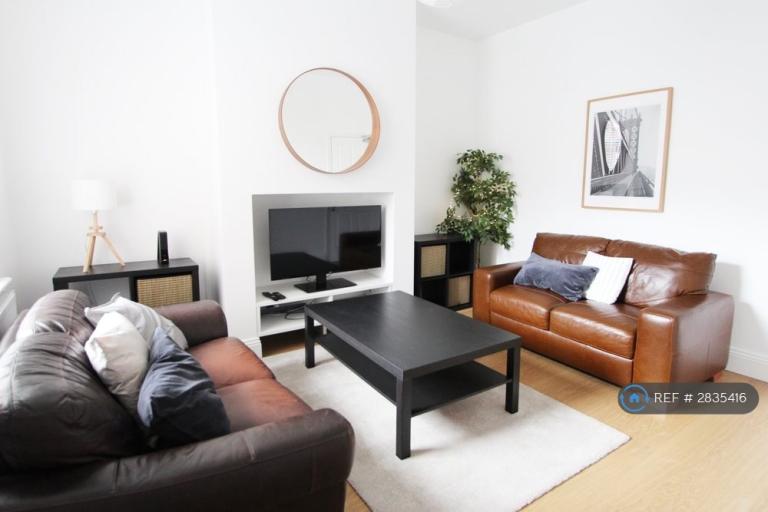 4 bedroom house in Haysworth Street, Preston, PR1 (4 bed) (#2835416)