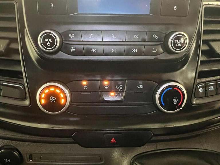 2023 Ford Transit 2.0 EcoBlue 130ps H2 Leader Double Cab Van PANEL VAN DIESEL Manual