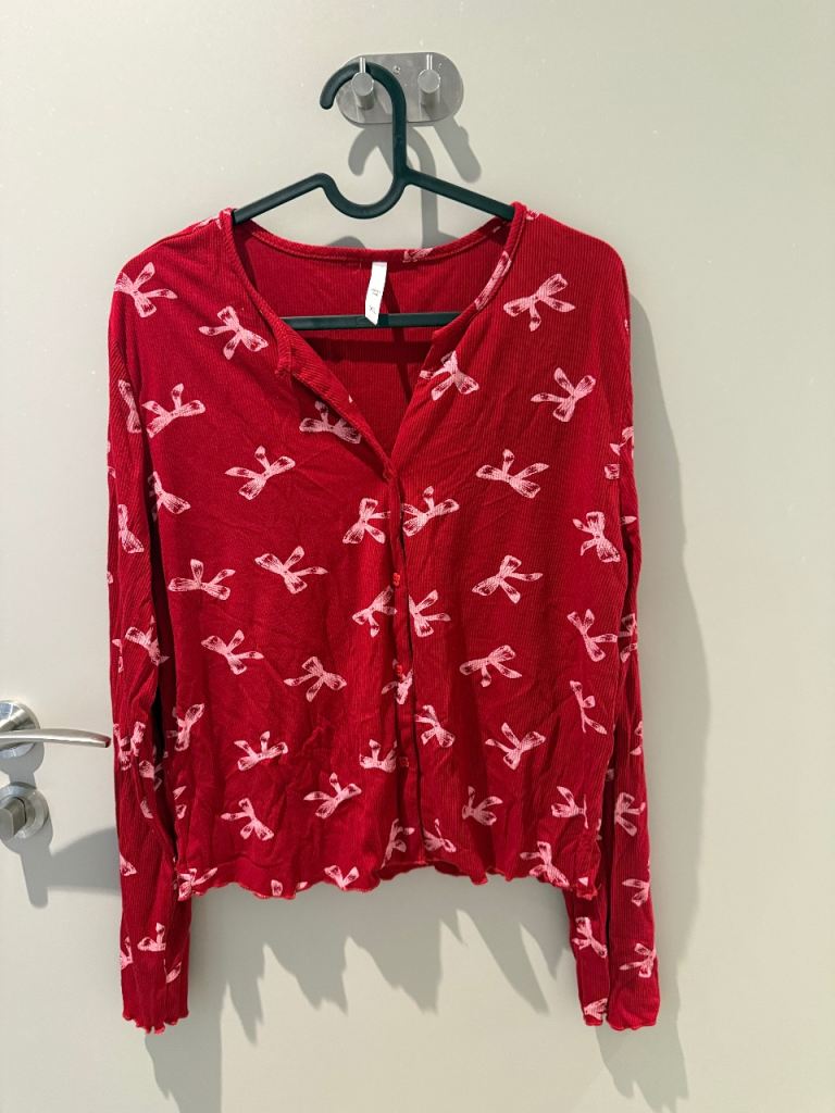 Red Bow‑Pattern Ribbed Pyjama Set, Two‑Piece Loungewear Set